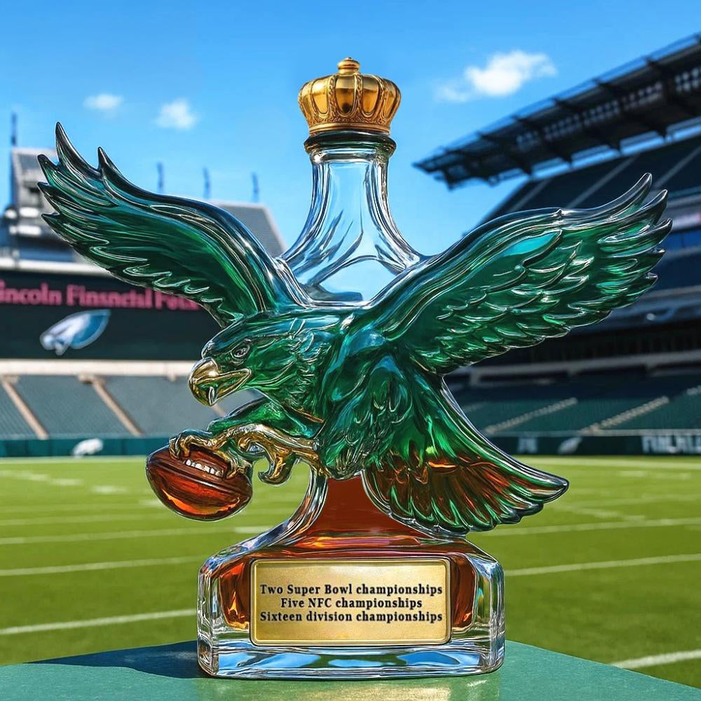 🦅 Midnight Green Glory – Limited-Edition Philadelphia Football Whiskey Bottle🏈