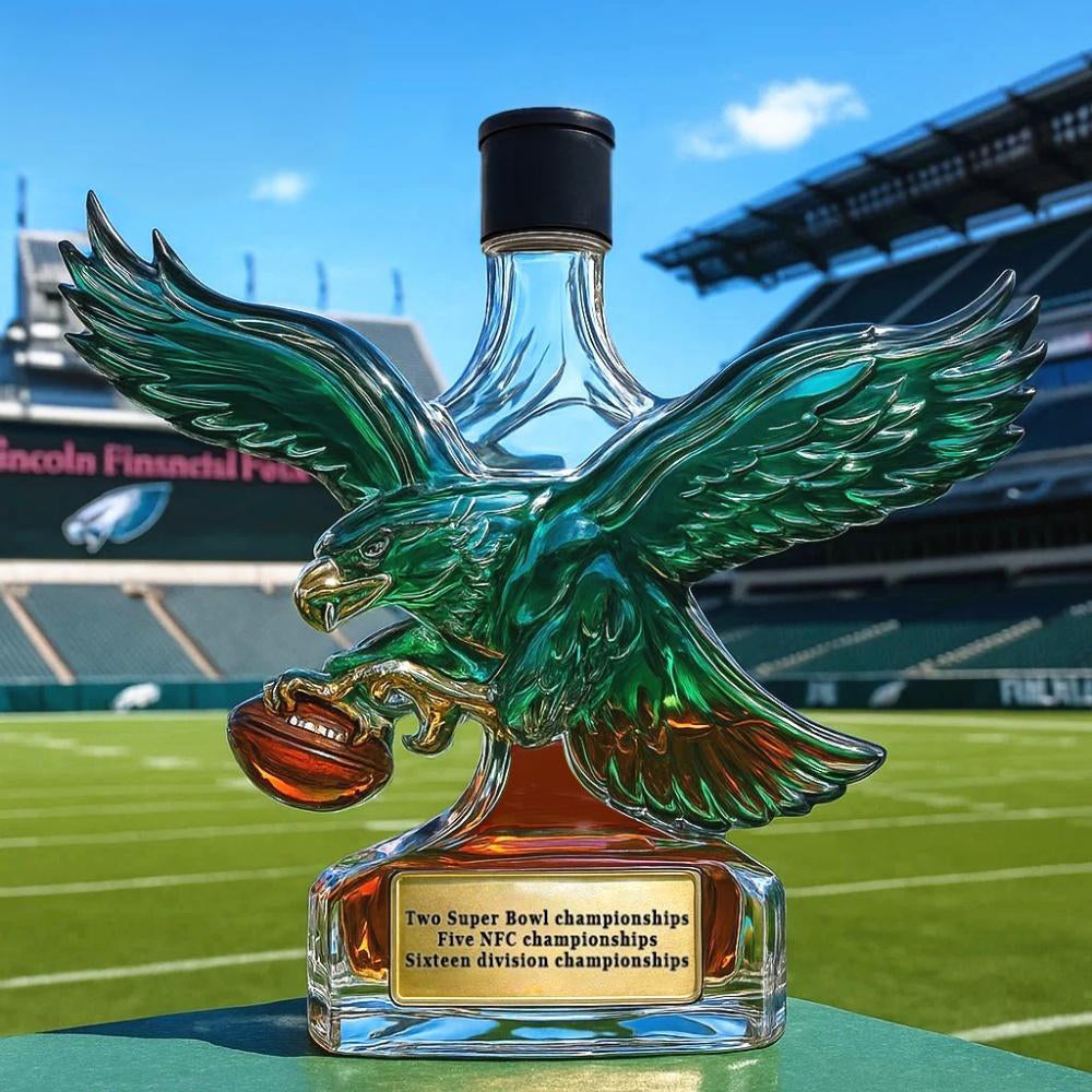 🦅 Midnight Green Glory – Limited-Edition Philadelphia Football Whiskey Bottle🏈